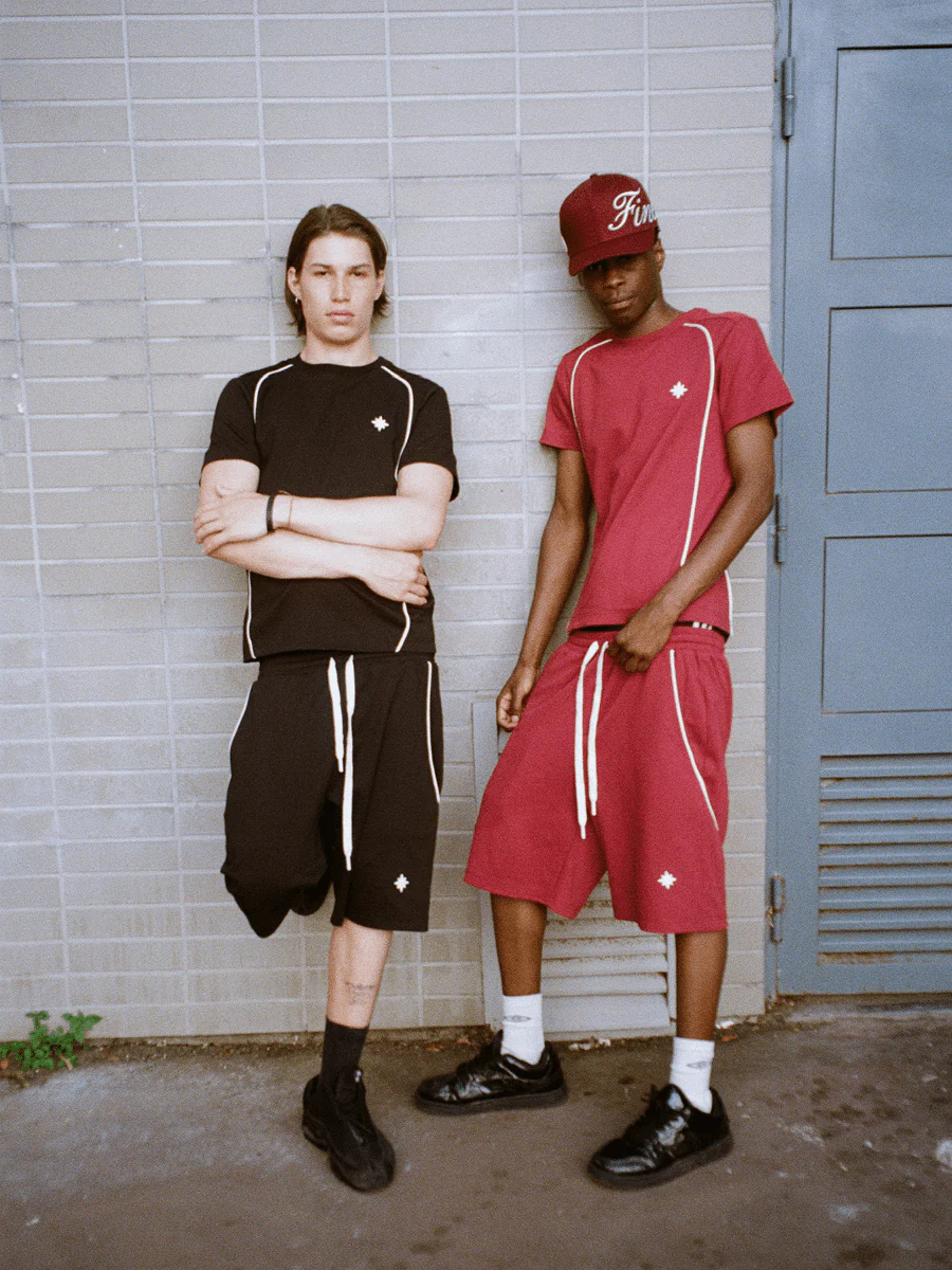 FINESSE* LINE SHORT BORDEAUX - Image 5