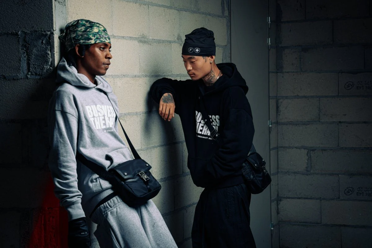 HOODIE "BUSINESS THERAPY" BLACK PUFF - Image 5